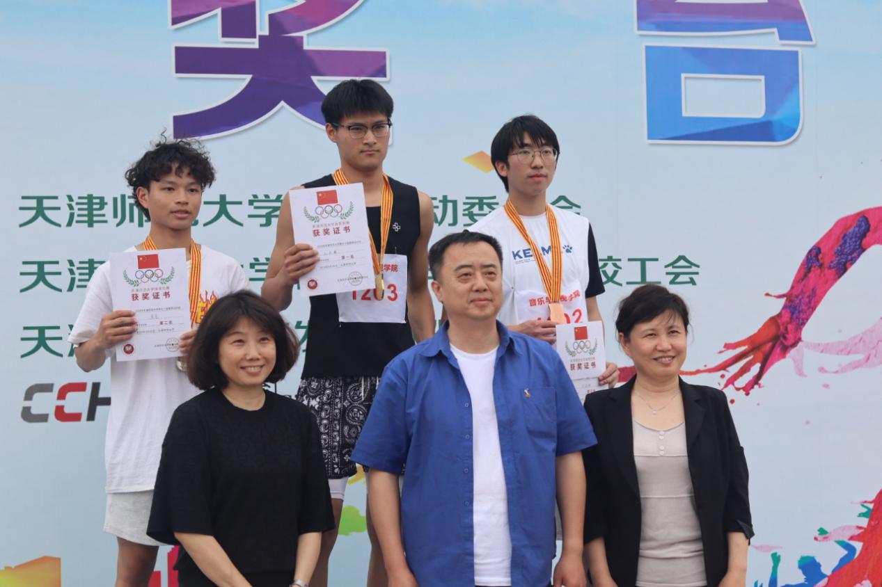 7687b937effd311c43ef03820684f9c7 7687b937effd311c43ef03820684f9c7